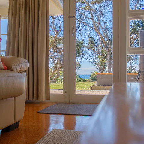Cod Rock Point - Whitsundays Accommodation 14
