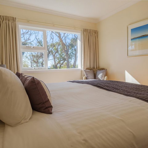 Cod Rock Point - Whitsundays Accommodation 12