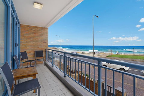 Newcastle Short Stay Apartments - Sandbar Newcastle Beach - Whitsundays Accommodation 0