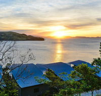 NEWLY BEAUTFULLY RENOVATED 16 The Casuarina - 3 Bedroom House With 180 Degree Ocean Views - Whitsundays Accommodation