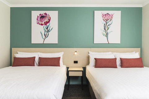 Nightcap At Balaclava Hotel - Whitsundays Accommodation 1