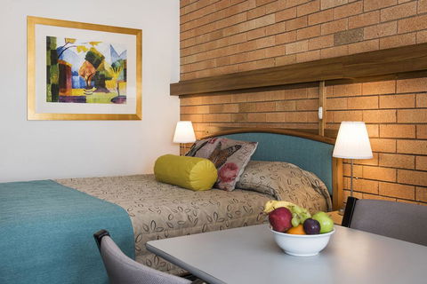 Ningana Motel - Whitsundays Accommodation 0