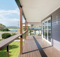 No. 1 Fingal Bay Beach House - The Little Abode - Whitsundays Accommodation
