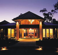 Noonaweena - Whitsundays Accommodation