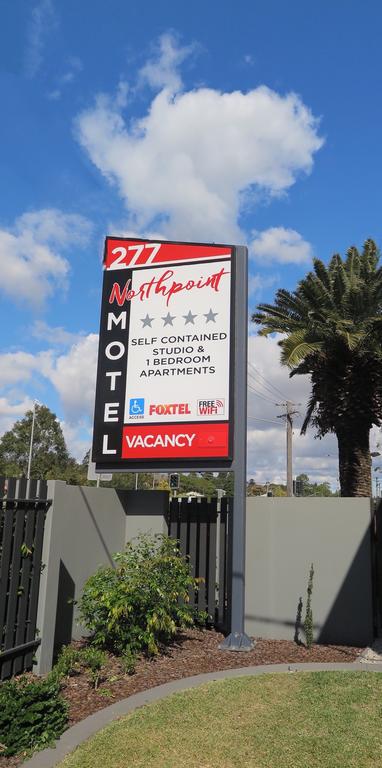 Northpoint Motel Apartments - Whitsundays Accommodation 3