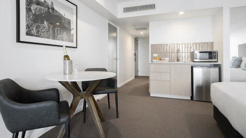 Oaks Toowoomba Hotel - Whitsundays Accommodation 2