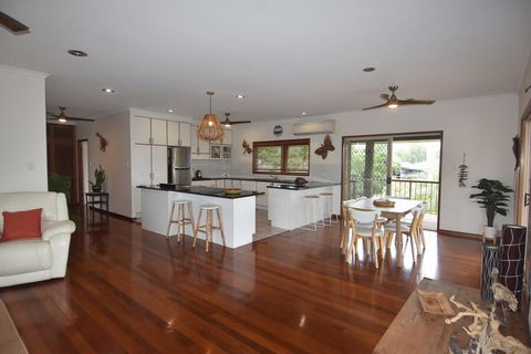 Ocean Breeze - Whitsundays Accommodation 2