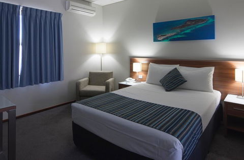 Ocean Centre Hotel - Whitsundays Accommodation 3