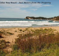 Ocean Front Malua Bay - Whitsundays Accommodation