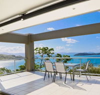 Ocean Sunsets - Skiathos - Whitsundays Accommodation