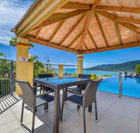 Ocean Views Galore - Airlie Beach - Whitsundays Accommodation