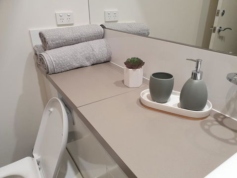 Oceanic Apartment - Whitsundays Accommodation 2