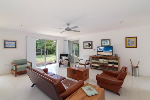 Oceanic Dr 133 - WHALE WATCHERS DELIGHT - Whitsundays Accommodation 3