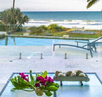 Oceans Edge Beach House At Oak Beach - Whitsundays Accommodation