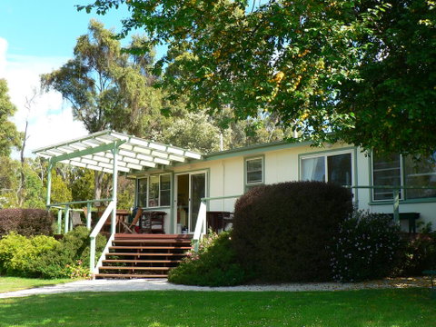 Olive's Cottage - Whitsundays Accommodation 2