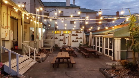 Orbost Club Hotel - Whitsundays Accommodation 1