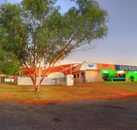 Overlander Hotel - Whitsundays Accommodation