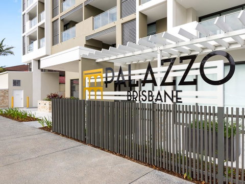Palazzo Brisbane - Whitsundays Accommodation 1