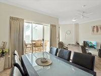 Palm Beach Holiday Resort Unit 35