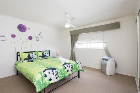 Panda Holiday -Close Mountain Ocean Pet Friendly - Whitsundays Accommodation 0