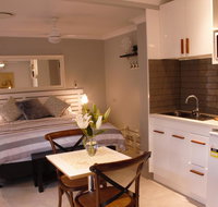 Paperbark Bed  Breakfast - Whitsundays Accommodation
