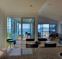 Paradise House Boat Harbour Beach - Whitsundays Accommodation