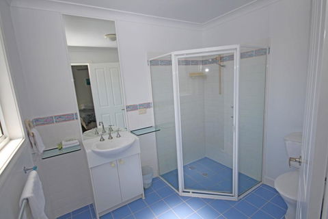 Paradise Waters - No. 19 - Whitsundays Accommodation 1