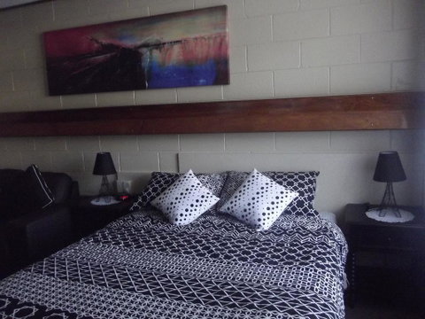 Parkside Motel Morwell - Whitsundays Accommodation 0