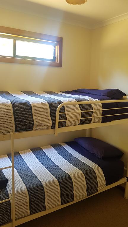 Parndana Hotel Cabins - Whitsundays Accommodation 2