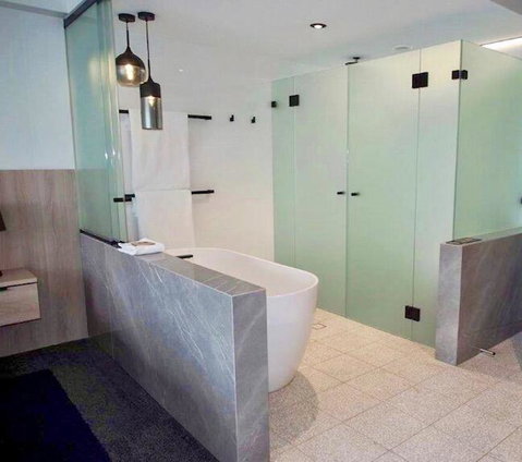 Pasadena Sydney - Whitsundays Accommodation 0