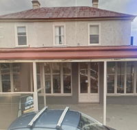 Pembroke Hotel - Whitsundays Accommodation