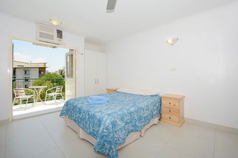 Peninsular Apartments - Whitsundays Accommodation 2