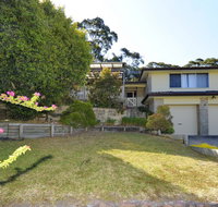 Pet Friendly Lentara St 10 - Fingal Bay - Whitsundays Accommodation