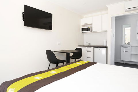 Petrie Mill Motel - Whitsundays Accommodation 2