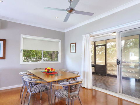 Pets Welcome - Magic Moments - Whitsundays Accommodation 2