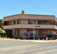Pingelly Hotel - Whitsundays Accommodation
