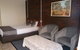 Pioneer Lodge Motel - thumb 1