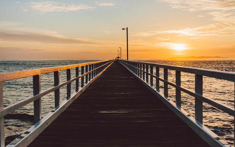 Point Lonsdale 1 Bedroom Apartment - Whitsundays Accommodation 0