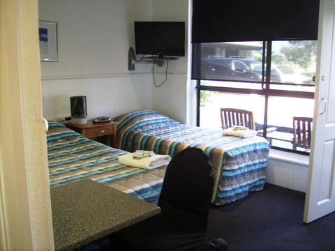 Port Noarlunga Motel - Whitsundays Accommodation 0