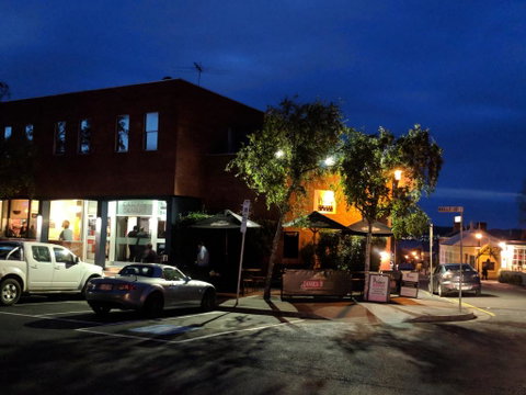Prince Of Wales Hotel - Whitsundays Accommodation 0