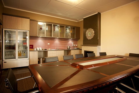 Prince Of Wales Hotel, Bunbury - Whitsundays Accommodation 1