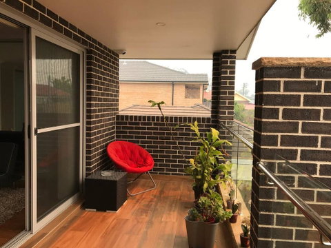 Private Room In Modern, Comfortable Home Stay - Whitsundays Accommodation 2