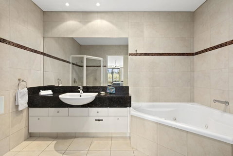 Quality Hotel Parklake Shepparton - Whitsundays Accommodation 3