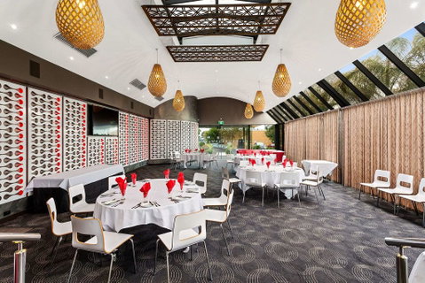 Quality Hotel Taylors Lakes - Whitsundays Accommodation 3