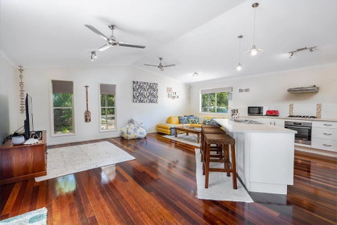 Rainbow Beach Esprit - Whitsundays Accommodation 1