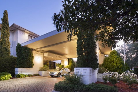 Ramada Diplomat Canberra - Whitsundays Accommodation 0