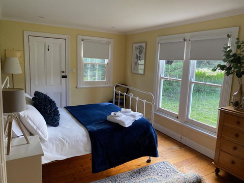 Ravenswood Homestead - Whitsundays Accommodation 0