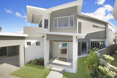 Ray Of Sunshine - Whitsundays Accommodation 1