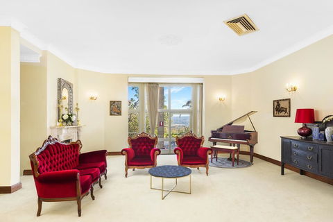 Razorback Holiday House With Incredible Views - Whitsundays Accommodation 2