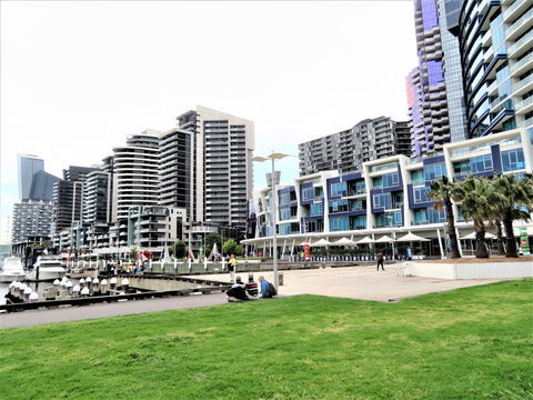 Readyset Central Pier - Whitsundays Accommodation 1